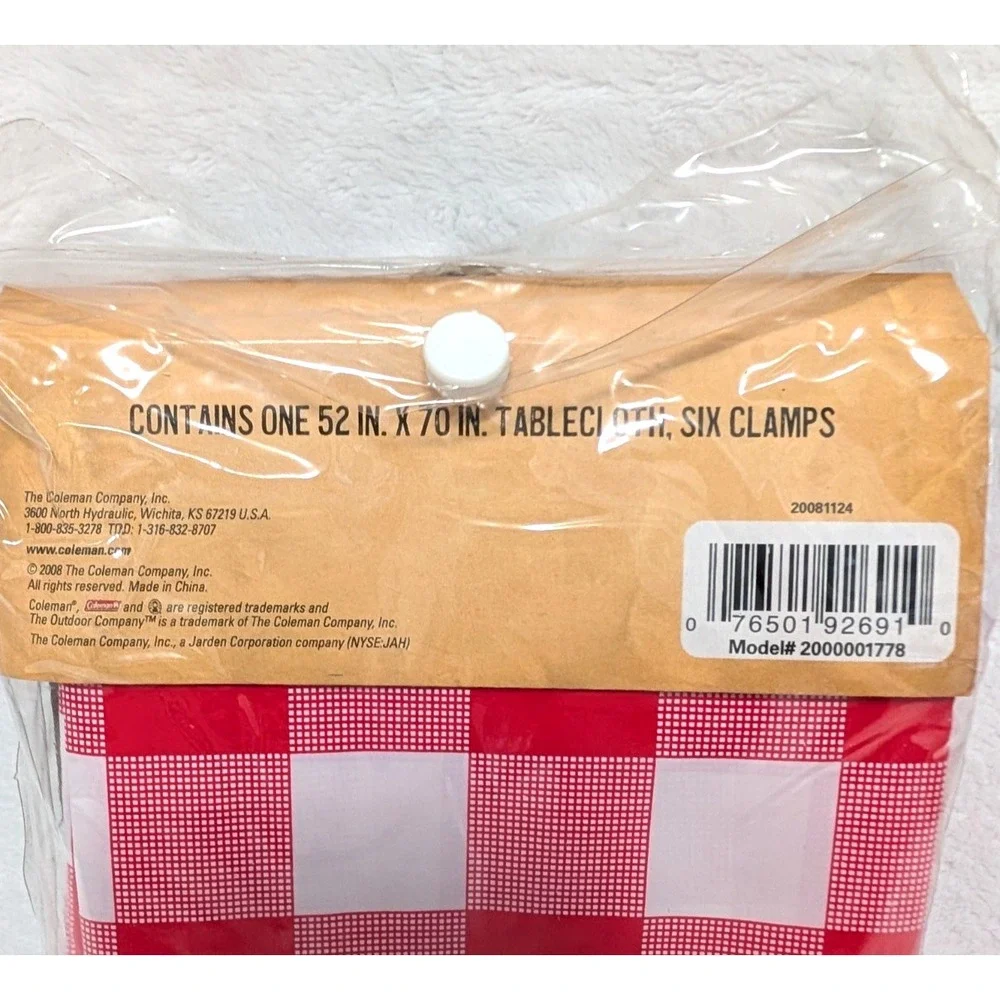 VTG Coleman Vinyl Picnic Tablecloth 52x70 with 6 Steel Clamps Red Checkered NEW
